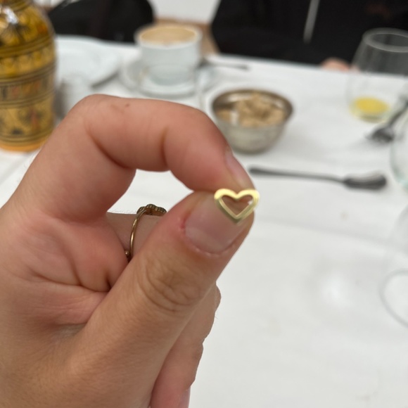 Roberto Coin 18k gold single stud - Picture 2 of 5